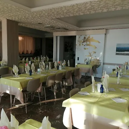 Hotell Silvana 3*